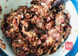 中秋必吃的梅干菜鲜肉月饼,外皮酥脆,内馅鲜香好吃到爆的做法图解10