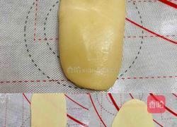 中秋必吃的梅干菜鲜肉月饼,外皮酥脆,内馅鲜香好吃到爆的做法图解18