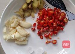 油焖白脚虾的做法图解2