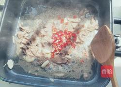 芹菜炒牛肉的做法图解6