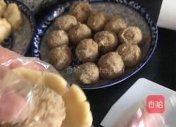 莲蓉肉松馅广式月饼的做法图解11