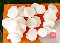 白萝卜银耳肉圆汤的做法图解5