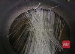 西葫芦猪肉粉条饺子的做法图解5