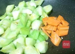 丝瓜木耳菌菇汤的做法图解6