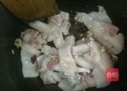 杏鲍菇炖五花肉的做法图解4