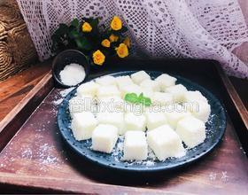 超好吃的牛奶小方，奶香十足，一次就成功