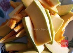 家常炒南瓜的做法图解1