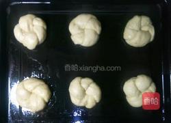 葱香海苔肉松面包的做法图解14