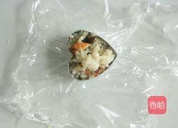 蝴蝶结碧根果饭团的做法图解5