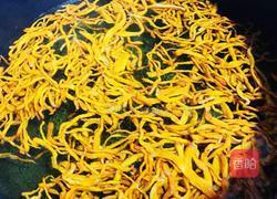 凉拌菠菜虫草菇的做法图解1