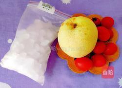 圣女果冰糖雪梨的做法图解1