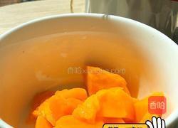 芒果鸡蛋饼的做法图解2