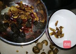 桂圆红豆薏米粥的做法图解4