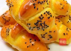 甜美脆脆牛角包的做法图解1