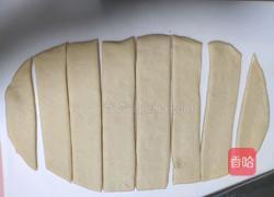 奶香小油条的做法图解6