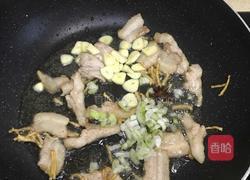 五花肉炖几豆角的做法图解6