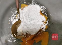 油炸南瓜条的做法图解3