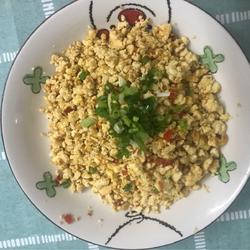 鸡刨豆腐（鸡蛋炒老豆腐）的做法[图]