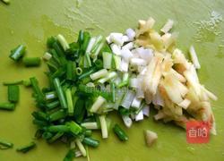 虾仁丝瓜菌菇汤的做法图解4