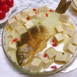 【秋季最强补钙汤品】奶白色鲫鱼豆腐汤的做法[图]