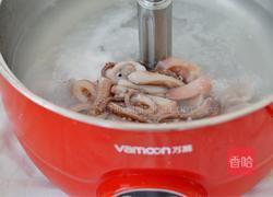 爆炒鱿鱼饭的做法图解3