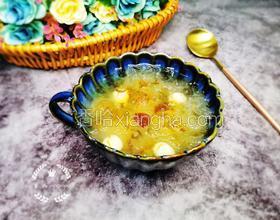 桃膠銀耳蓮子湯