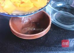 黄蝴蝶馒头的做法图解1