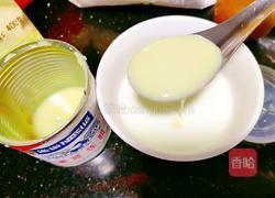 酸中透甜的做法图解2