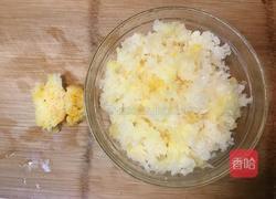 桃胶皂角百合银耳红枣羮的做法图解3