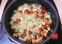 桃胶皂角百合银耳红枣羮的做法图解6