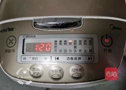 银耳雪梨百合枸杞汤的做法图解12