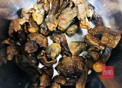 松茸鸡汤的做法图解3