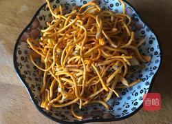 虫草花参须鸡汤的做法图解2