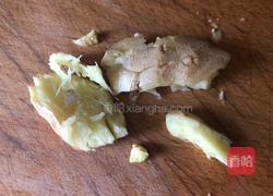 虫草花参须鸡汤的做法图解4