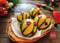 Illustration of making icing on the cake 16