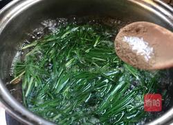 韭菜猪血汤的做法图解8