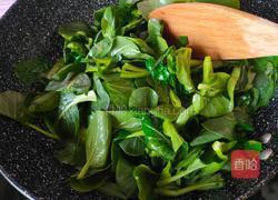 小芋炒青菜的做法图解5