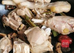 香菇炖鸡汤(月子汤)的做法图解4