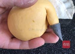 皮卡丘的做法图解8