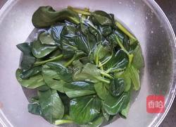 青菜炒平菇的做法图解1