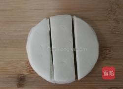 饺子皮版油泼面的做法图解2