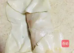 Illustration of how to make dumpling skin pancakes 12