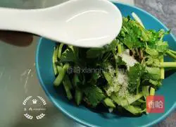 Illustration of how to make cold shredded pork belly 9