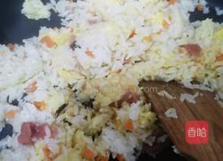 芝士炒饭的做法图解4