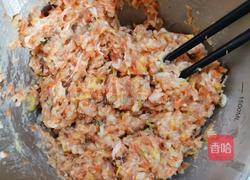 猪肉莲藕胡萝卜饺子的做法图解3