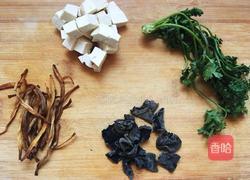 速食版糊辣汤营养新吃法的做法图解1