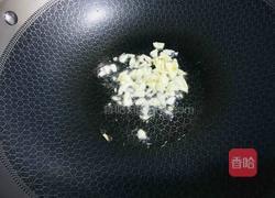 腊肠炒荷兰豆的做法图解5