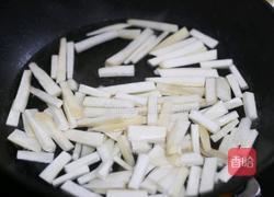 杏鲍菇炒胡萝卜的做法图解3