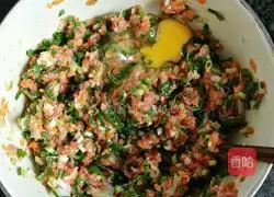 Illustration of how to make delicious and nutritious corn, carrot and meat dumplings without chicken essence, MSG, oyster sauce and cornstarch 2