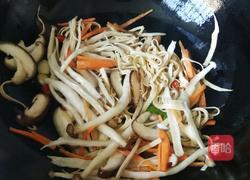 菌菇炒杂菜的做法图解5